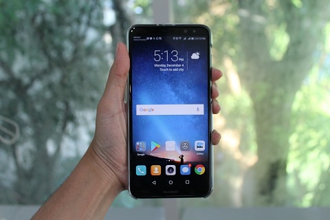 Huawei Nova 3e smartphone “tai thỏ” rẻ nhất hiện nay ra sao?