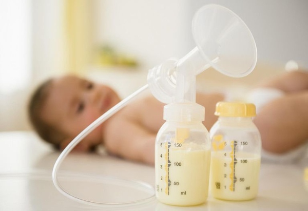 3 thương hiệu máy hút sữa an toàn cho mẹ và bé