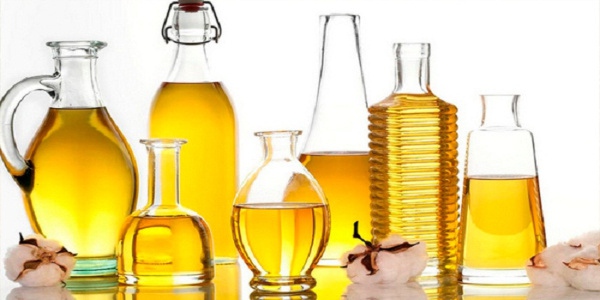 Những điều cần quan tâm để đảm bảo sức khỏe khi chọn mua dầu ăn