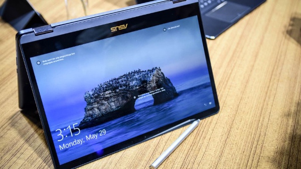 Laptop Asus Zenbook Flip S hoàn hảo cho giải trí và làm việc