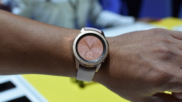Trải nghiệm smartwatch Samsung Galaxy Watch: “cảm giác thân quen dù xa lạ”
