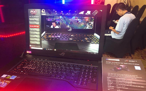 Bộ đôi laptop chơi game mới nhất của Asus vừa được giới thiệu tại Việt Nam