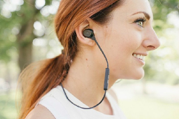 Fenix 5 Plus - trải nghiệm hoàn thiện hơn với 5 mẫu tai nghe phù hợp nhất