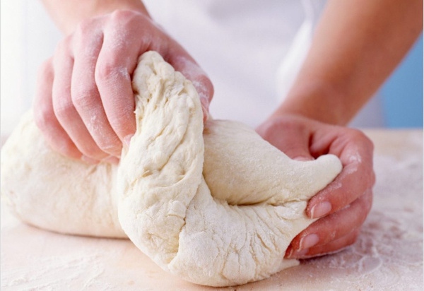 Làm bánh bao hoàng kim ngon “quên sầu” tại nhà