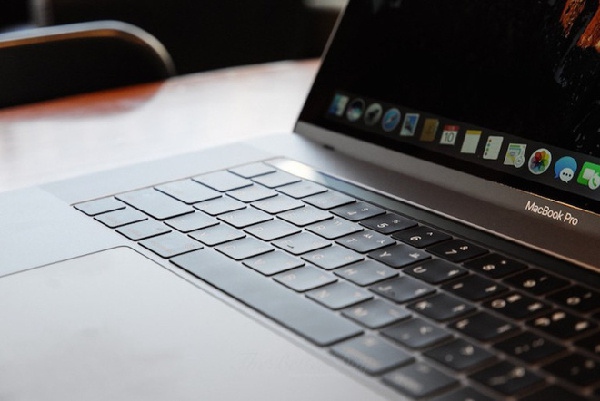 Apple sẽ giới thiệu mẫu Macbook với thiết kế mỏng nhất từ trước đến nay?