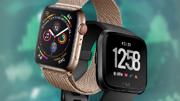 “Cân não” mua sắm giữa Apple Watch Series 4 và Fitbit Versa