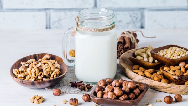 Top 12 loại sữa hạt thơm ngon và bổ dưỡng nhất hiện nay