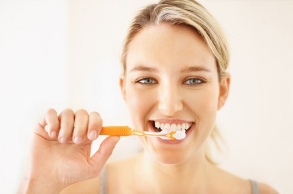 Những sai lầm trong chăm sóc răng miệng mà bạn nên lưu ý