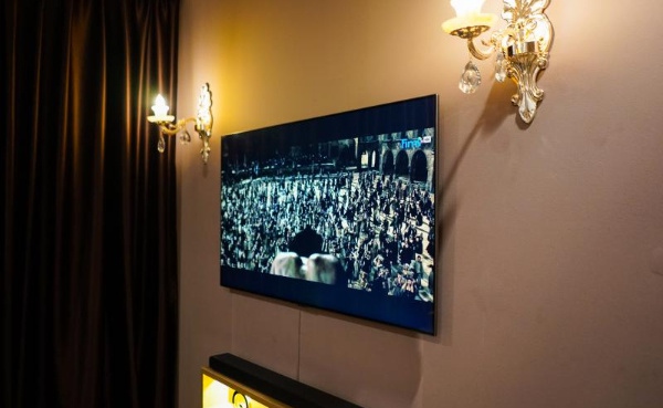 Tivi Samsung QLED 2018: sự cải tiến về chất lượng hình ảnh, thiết kế và các tính năng đi kèm