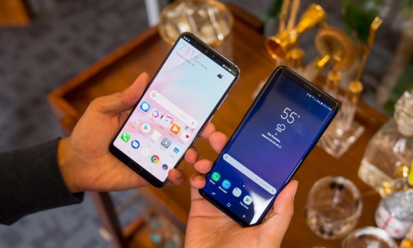 Nên chọn Huawei P20 Pro hay Samsung Galaxy S9+?